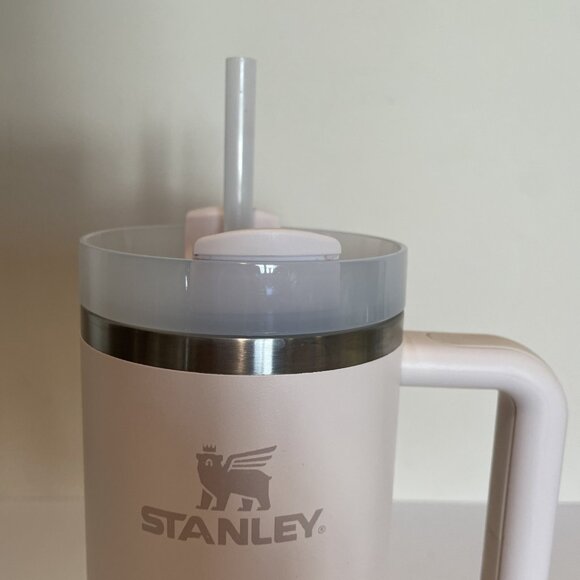 STANLEY Quencher ProTour Flip Straw Tumbler with Leakproof Lid Insulated 30 Oz - Picture 2 of 12